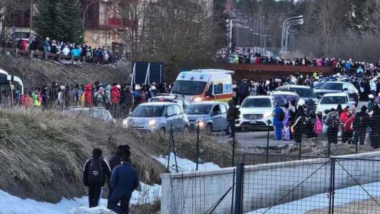 Caos en centro de ski en Italia: Turistas llegaron en masa tras viral en TikTok