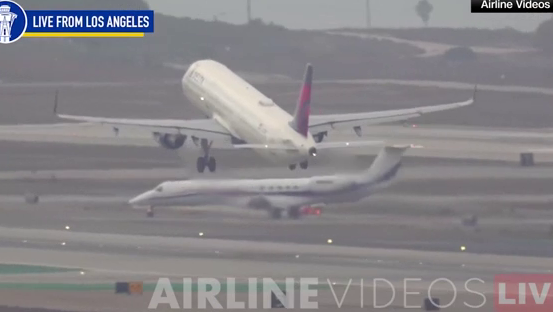 Incidente aéreo en Los Ángeles: Avión que transportaba a equipo de baloncesto evitó colisión con jet privado