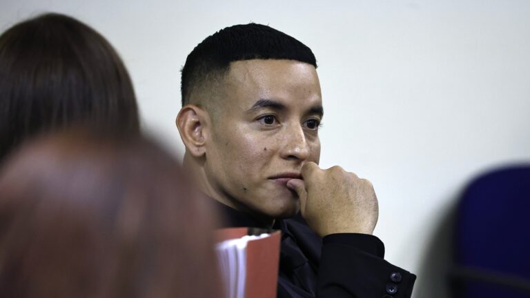 Juez anula petición de Daddy Yankee para interrogar a su esposa y da por concluido juicio