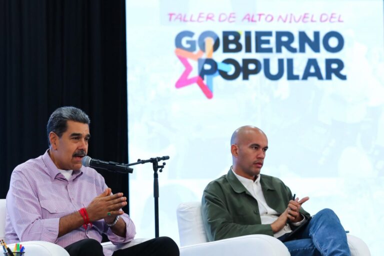 Maduro sugiere a Trump pedir informes de FBI y DEA para ver “la verdad” del Tren de Aragua