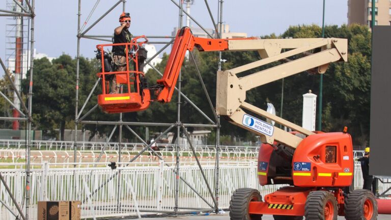 Viña 2025: Concejal aborda posibilidad de cancelación de tercera noche del Festival por corte de luz