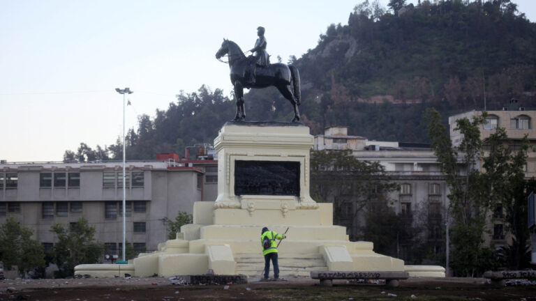 CMN confirma que el Monumento a Baquedano será reubicado para 