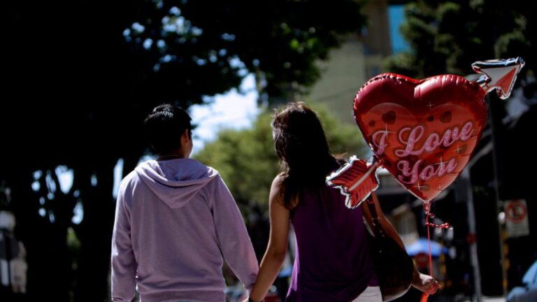 ¿Qué tanto sabes de tu pareja? Este juego de enamorados promete darte respuestas