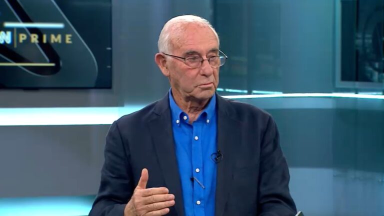 Bitar sobre posibilidad de candidatura de Bachelet: 