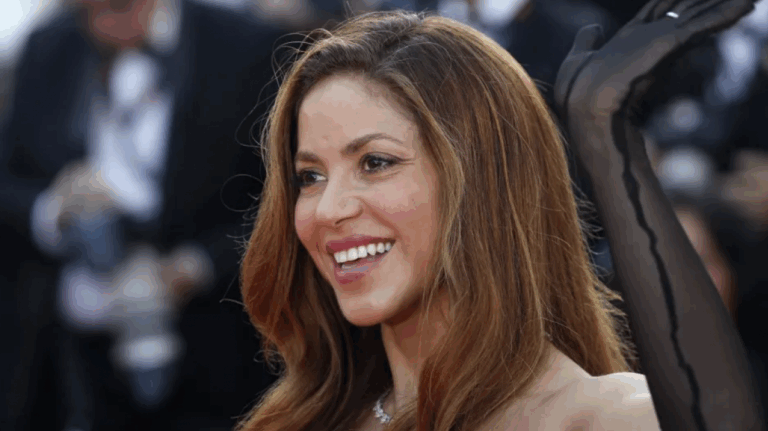 Shakira cancela concierto en Perú tras ser internada en una clínica por dolor abdominal