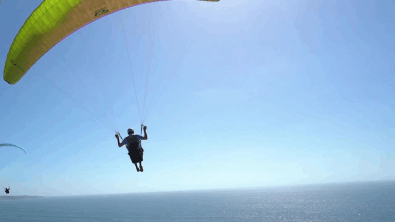 Región de La Araucanía: Deportista se encuentra en riesgo vital tras caer mientras practicaba parapente en Temuco