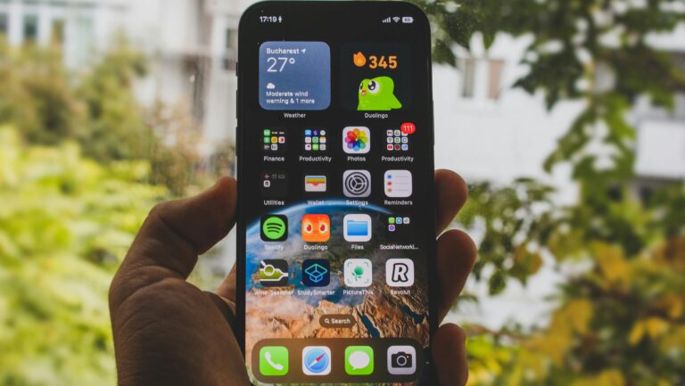 Corte masivo de luz casi arruina la racha de 1.020 días de chilena en Duolingo