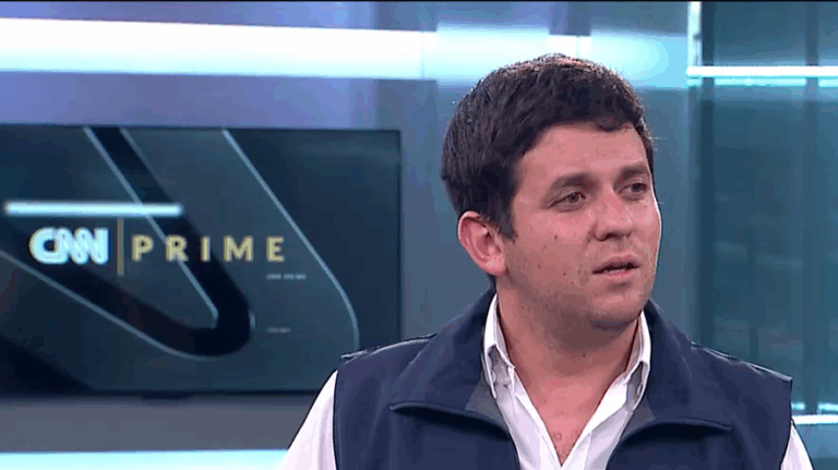 Alcalde Agustín Iglesias arremete contra Gonzalo Durán por su rol de Delegado y afirma que “la Municipalidad de Independencia la recibí en pelotas