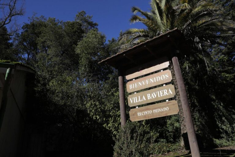 Gobierno firma decreto de expropiación de la ex Colonia Dignidad