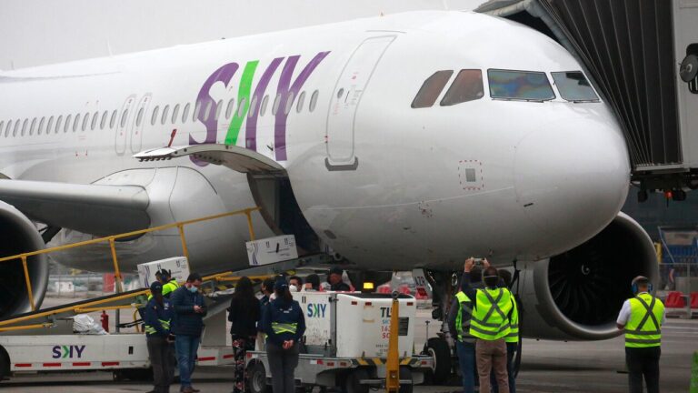 SKY habilita cupos para brigadistas y activa flexibilidad por incendios en Ñuble y Biobío