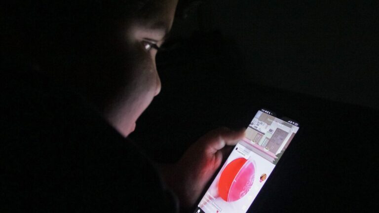 Radiografía digital a niñas, niños y adolescentes: 55% comenzó a usar dispositivos electrónicos antes de los 7 años