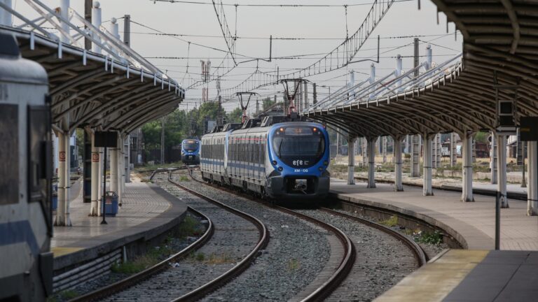 Retrasos en el trayecto de trenes Nos-Estación Central por 