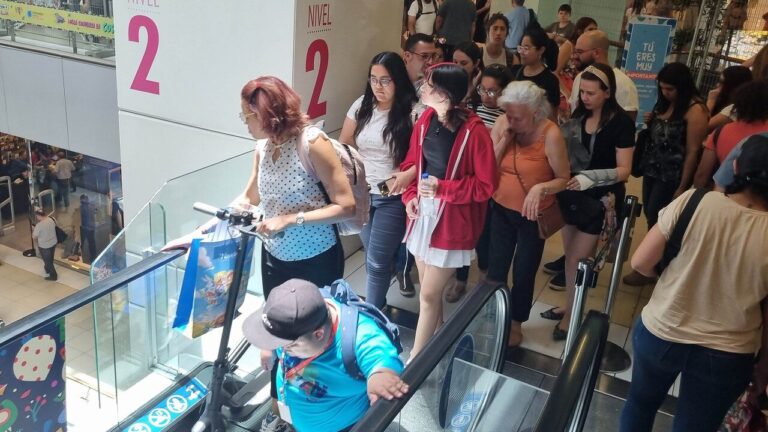 Proyecto de ley para declarar feriado irrenunciable el Viernes Santo genera polémica