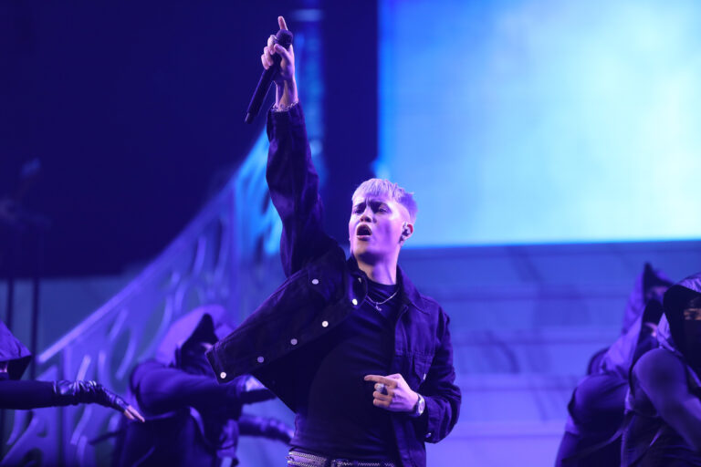 Kidd Voodoo se consagra en Viña 2025 con una Quinta Vergara rendida, invitados de lujo y un anuncio sorpresa con Los Bunkers