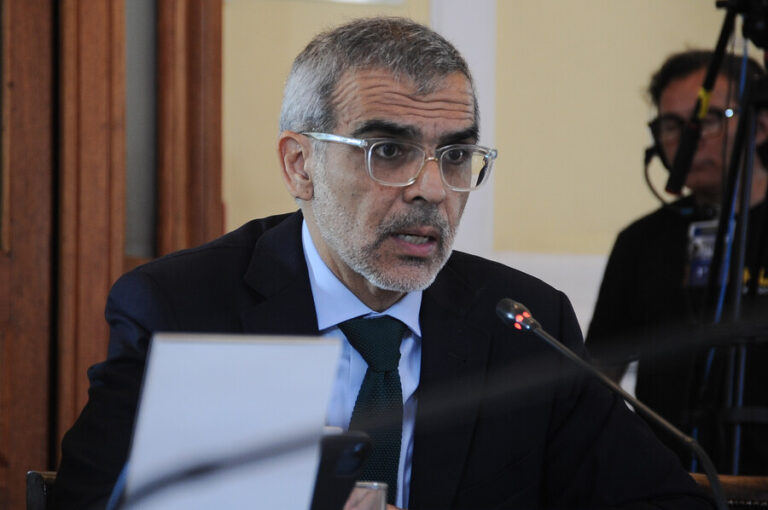 Subsecretario Cordero acusa uso político de querellas tras citación de Presidente Boric por compra de casa de Allende