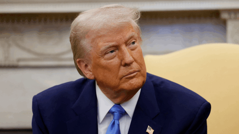 Trump promulga aranceles del 25% a Canadá y México y abre la puerta a una guerra comercial