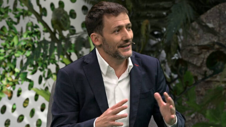 El apagón que dejó a Chile a oscuras: Ministro de Energía explica las fallas y responsabilidades del sistema eléctrico