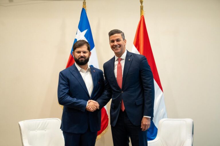 Boric sostiene reunión bilateral con el presidente de Paraguay, Santiago Peña: ¿Qué temas trataron?
