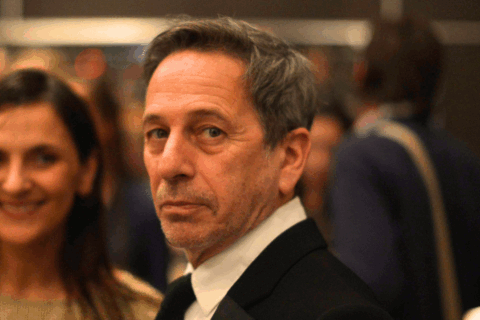 Alfredo Castro arremete contra las teleseries actuales: Acusa que hay 