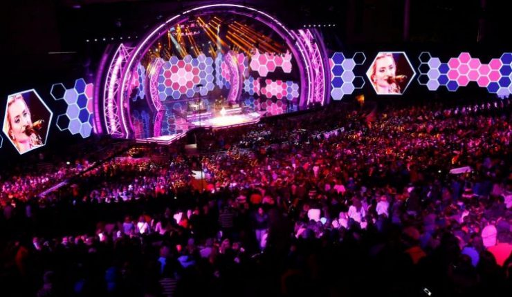 Festival de Viña 2025 cambia su estrategia de transmisión: ¿Cuándo estarán disponibles las presentaciones en YouTube?