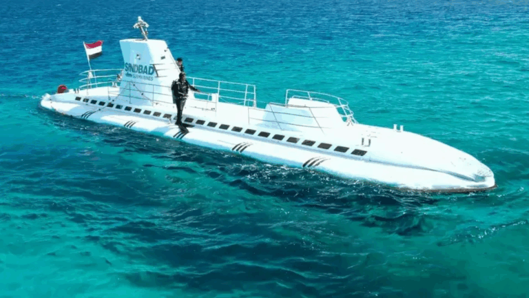 Egipto: Hundimiento de submarino con turistas rusos dejó al menos 6 fallecidos