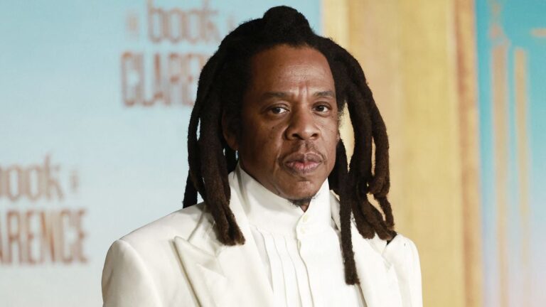 Jay-Z demanda a mujer que lo acusó de violación: Afirma que Beyoncé y sus hijos han sufrido “trauma” por la denuncia