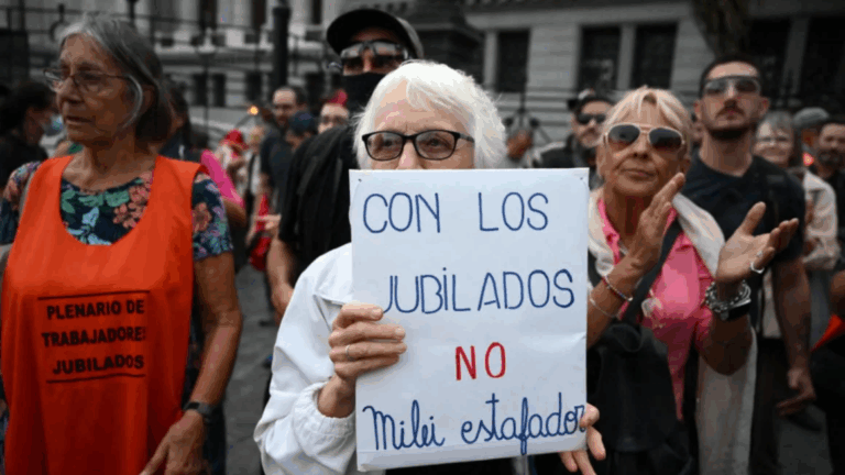 Argentina se jubilaría en agosto, pero medida de Milei sepultó sus esperanzas: 
