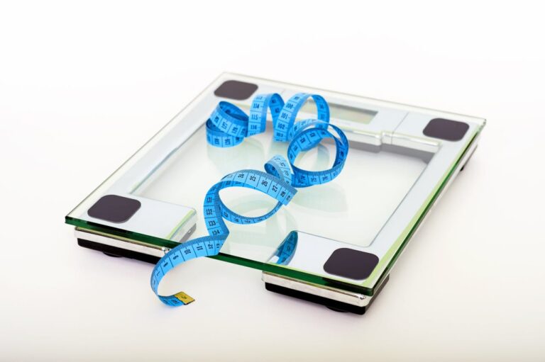 World Obesity Atlas 2025: Informe internacional alerta que 3 millones de chilenos tendrán obesidad severa en 2030
