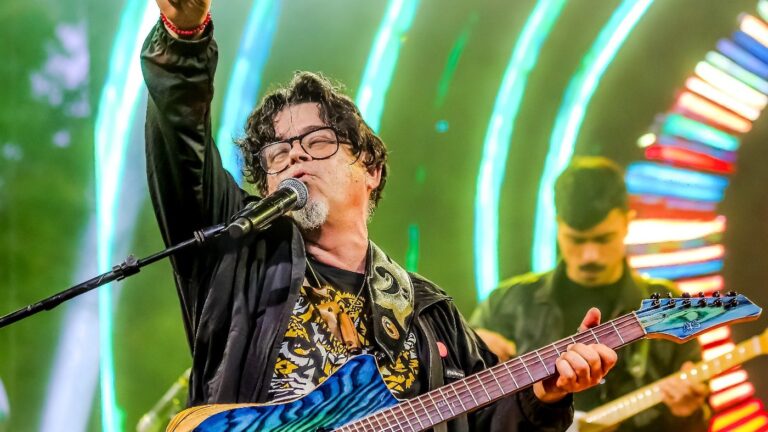 Joe Vasconcellos cierra ciclo de conciertos gratuitos de Lollapalooza Chile: Se presentará este jueves en Plaza de Armas