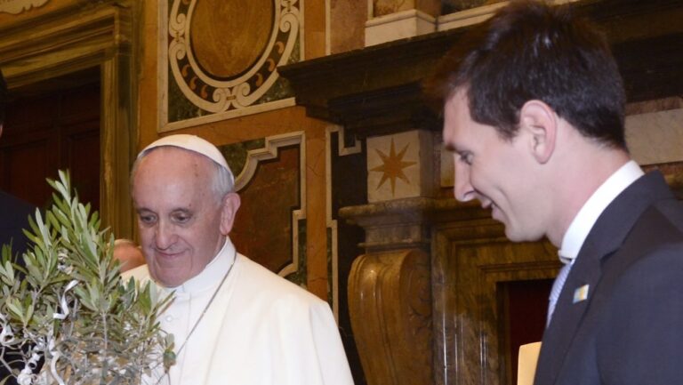 Messi se despide del Papa Francisco con emotivo mensaje: 