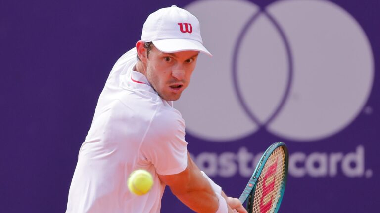 ¡Sets corridos! Nicolás Jarry avanza con autoridad a la tercera ronda de Wimbledon tras vencer al estadounidense Tien