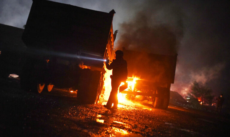 Atentado en Santa Bárbara: 48 camiones y 3 máquinas fueron quemadas en predio de Central Rucalhue