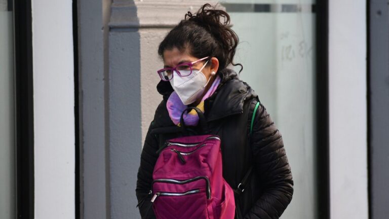 Tras decreto del Ministerio de Salud: ¿Quiénes deberán usar mascarilla obligatoriamente en salas de urgencias?