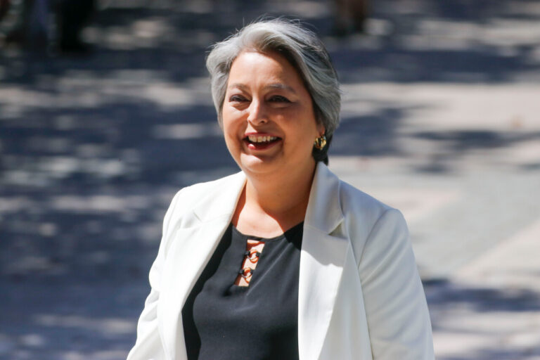 Las razones por las que el Partido Comunista eligió a Jeannette Jara en lugar de Daniel Jadue para la presidencia