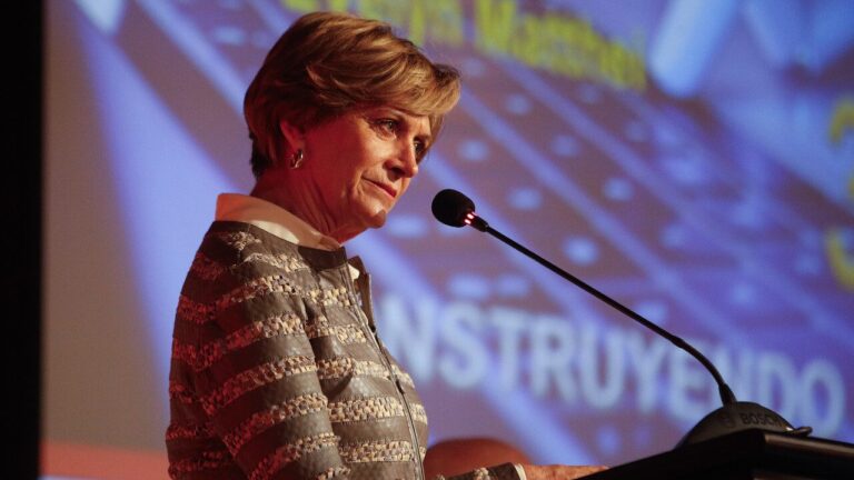 Chile Vamos desiste de primarias: Evelyn Matthei irá como candidata única del bloque en noviembre