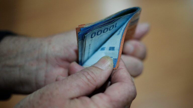 Gobierno y la CUT llegaron a nuevo acuerdo por el sueldo mínimo: Aumentará a $539 mil en enero de 2026