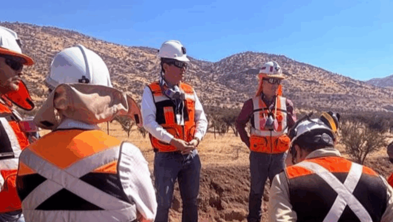 Sernageomin confirma hallazgo con vida de funcionarios desaparecidos en Antofagasta