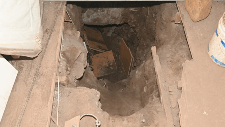 Hallan túnel hacia caja de compensación en Cerrillos: Cavaron desde inmueble abandonado