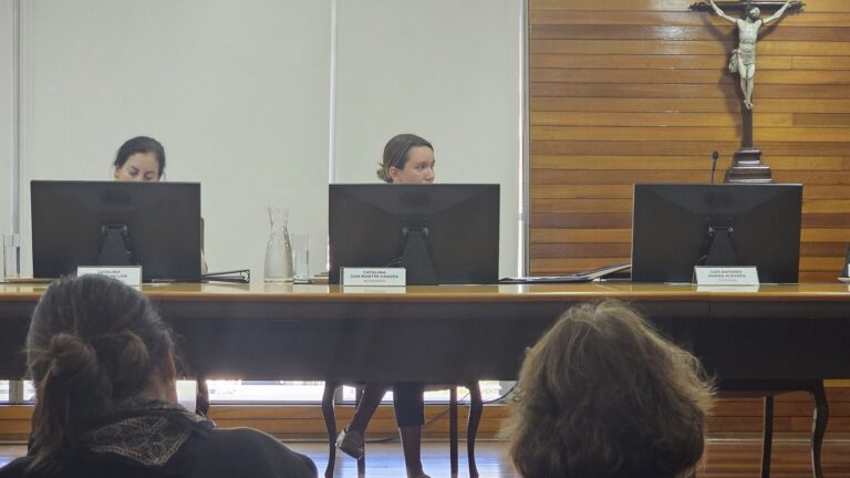 Alcaldesa San Martín rechaza solicitud para renombrar calles y plazas de Las Condes con el nombre de Augusto Pinochet