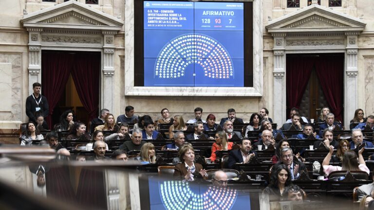 Diputados argentinos aprueban comisión investigadora por el caso $LIBRA que involucra a Javier Milei