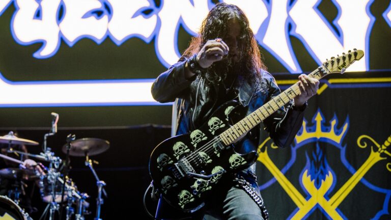 Queensrÿche regresa a Chile tras 17 años con show cargado de clásicos en Masters of Rock 2025