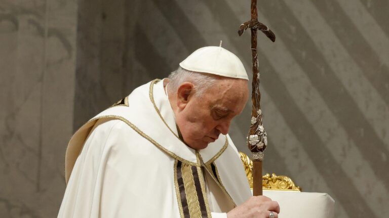 Documentales, películas y libros: Así fue la vida del papa Francisco, contada por el arte