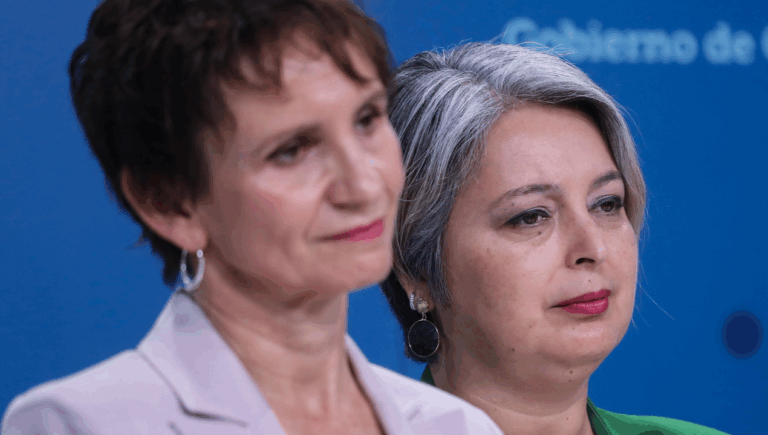 Carolina Tohá se distancia de Jeannette Jara: “Cuba no es una democracia, tiene un régimen autoritario”