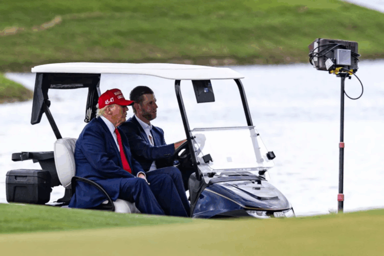 La crisis arancelaria autoinfligida por Trump genera confusión, caos y cuestionamientos sobre su competencia