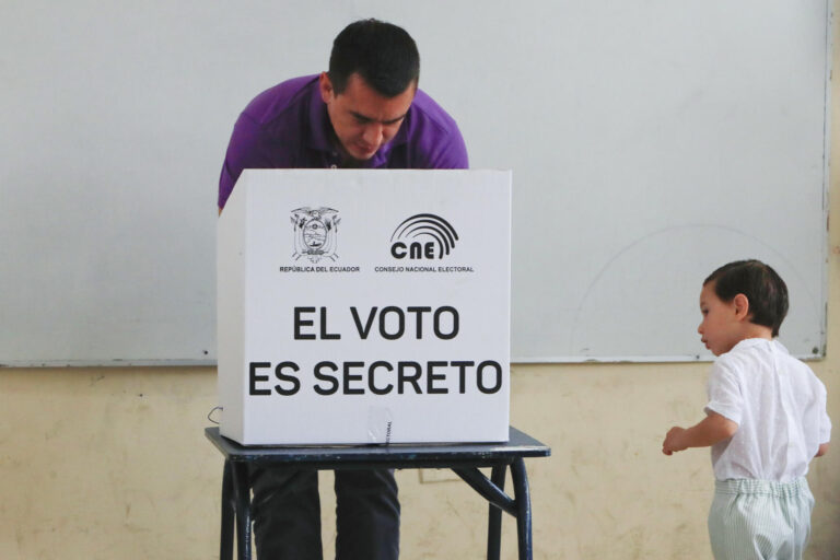 Daniel Noboa es reelegido presidente de Ecuador para el periodo 2025-2029