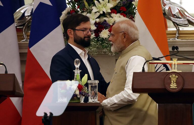 Presidente Boric invita al primer ministro de la India a visitar la Antártica