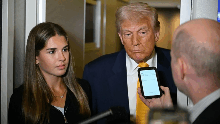 Trump se refiere a los abusos a los derechos humanos en la megacárcel Cecot de El Salvador: 