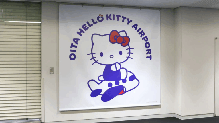 Las razones de este aeropuerto en Japón para cambiar su imagen e incluir a Hello Kitty
