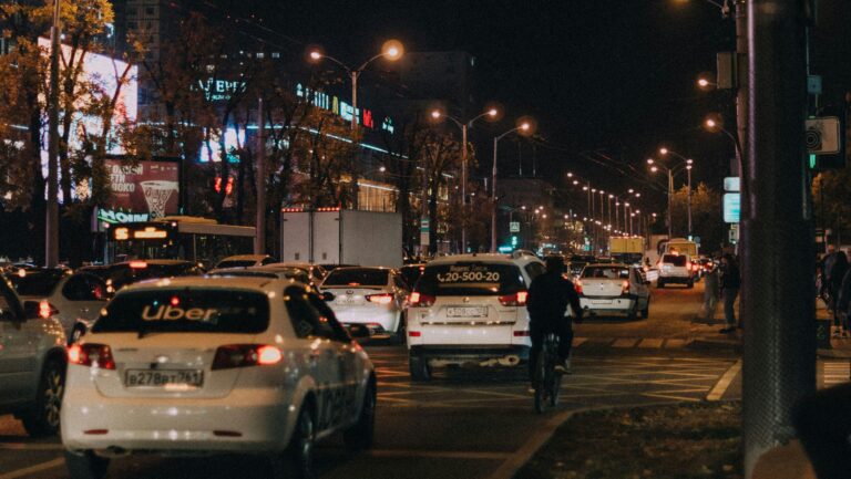 Uber Chile acusa al Gobierno de 