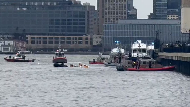 Seis personas mueren en accidente de helicóptero en el río Hudson, Estados Unidos